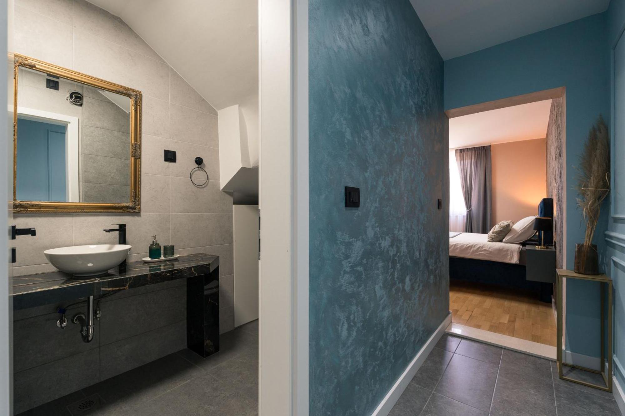 Sapphire With Free Private Parking Apartmán *