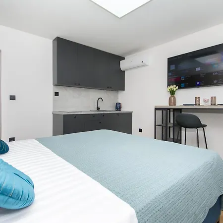 Sapphire Studio Apartment With Free Private Parking Dubrovnik Exterior photo