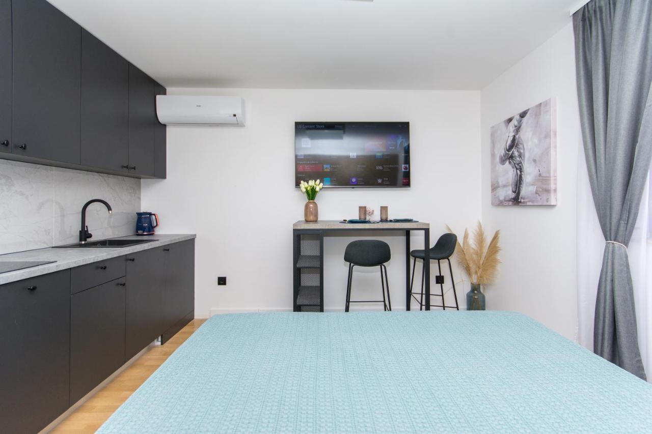 Sapphire With Free Private Parking Apartment *