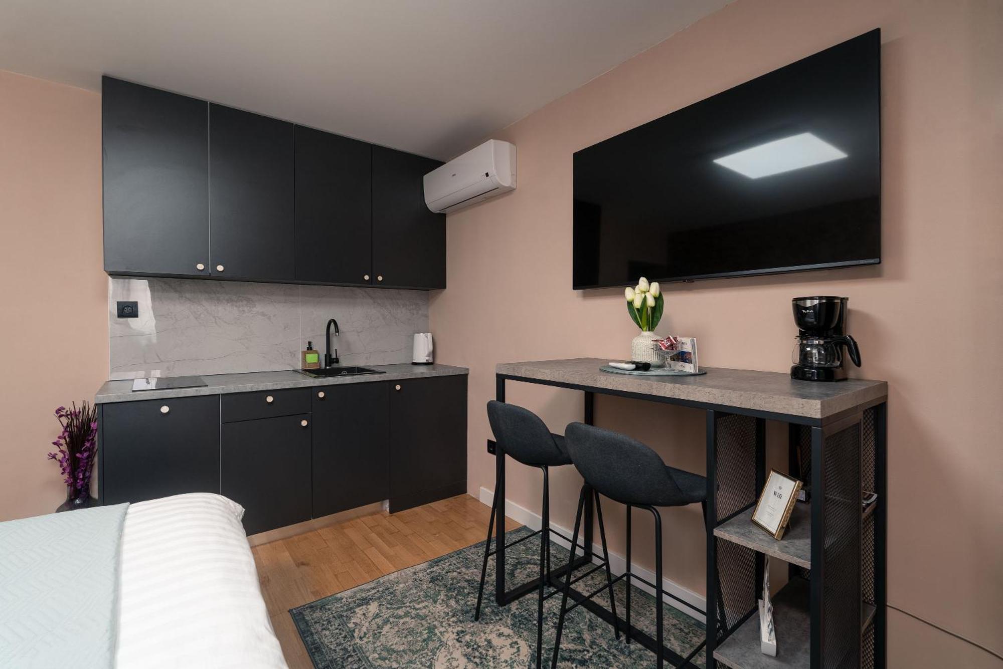 Apartament Sapphire With Free Private Parking